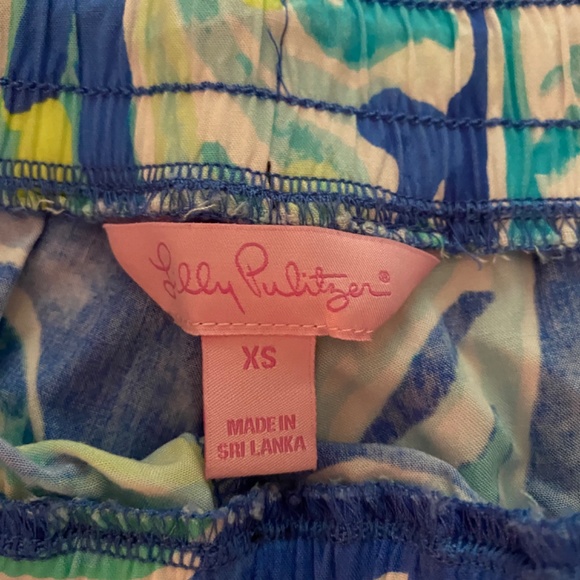Lilly Pulitzer Shorts - Picture 3 of 3
